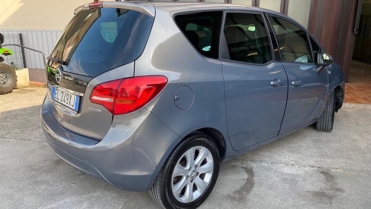 Opel Meriva 1.3 CDTI 95CV ecoFLEX Start&Stop Cosmo