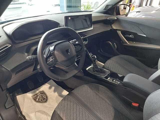 Peugeot 2008 PureTech 100 S&S Allure KM0