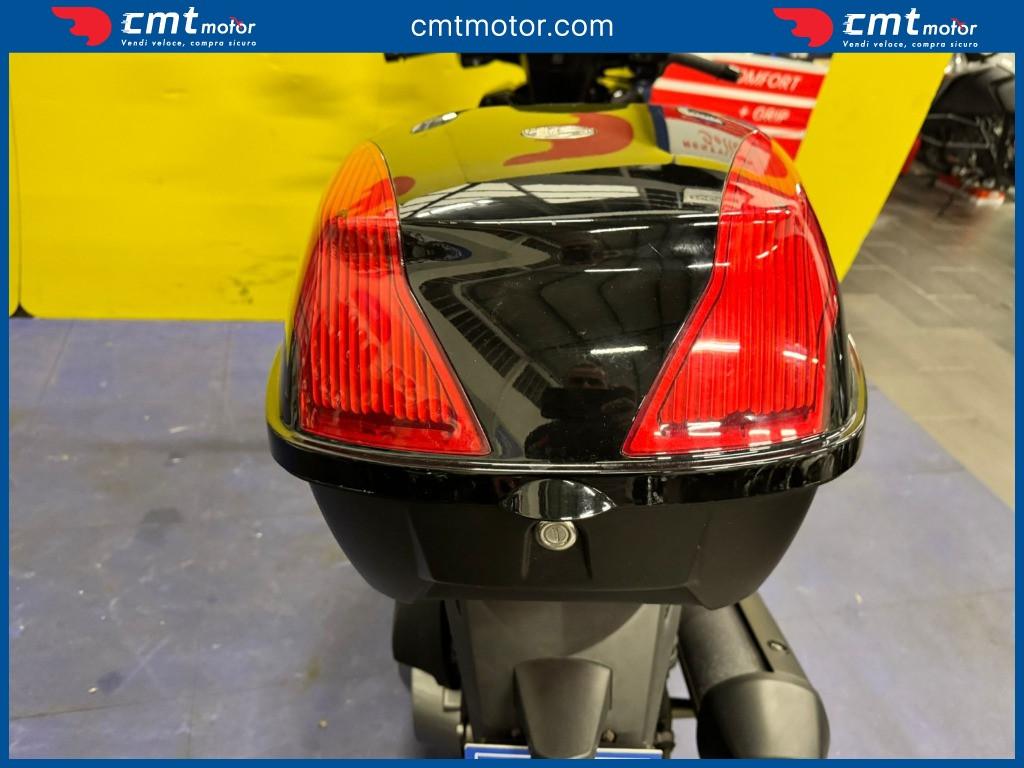 Kymco People 300 - 2013
