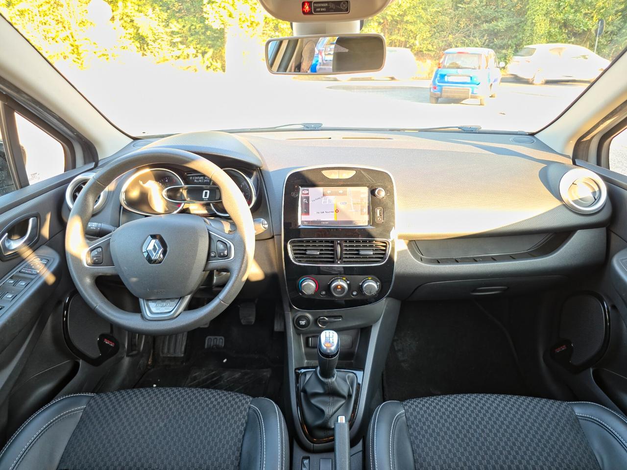 Renault Clio dCi 8V 75 CV 5 porte Duel2 CV-75 E6 Manuale NEO 2019