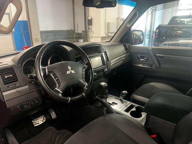 Mitsubishi Pajero Pajero 3p 3.2 CR Instyle auto