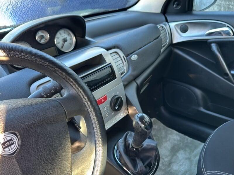 Lancia Ypsilon Ypsilon 1.3 mjt Platino