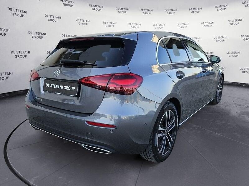 Mercedes-Benz Classe A A 180 d Progressive Advanced