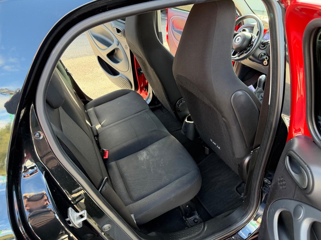 Smart ForFour 70 1.0 Youngster