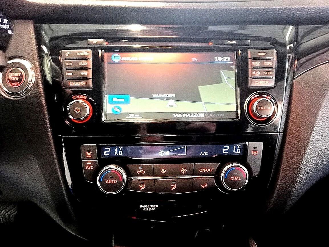 Nissan Qashqai 1.5 DCI TEKNA 360° TETTO PANO 18" EURO6