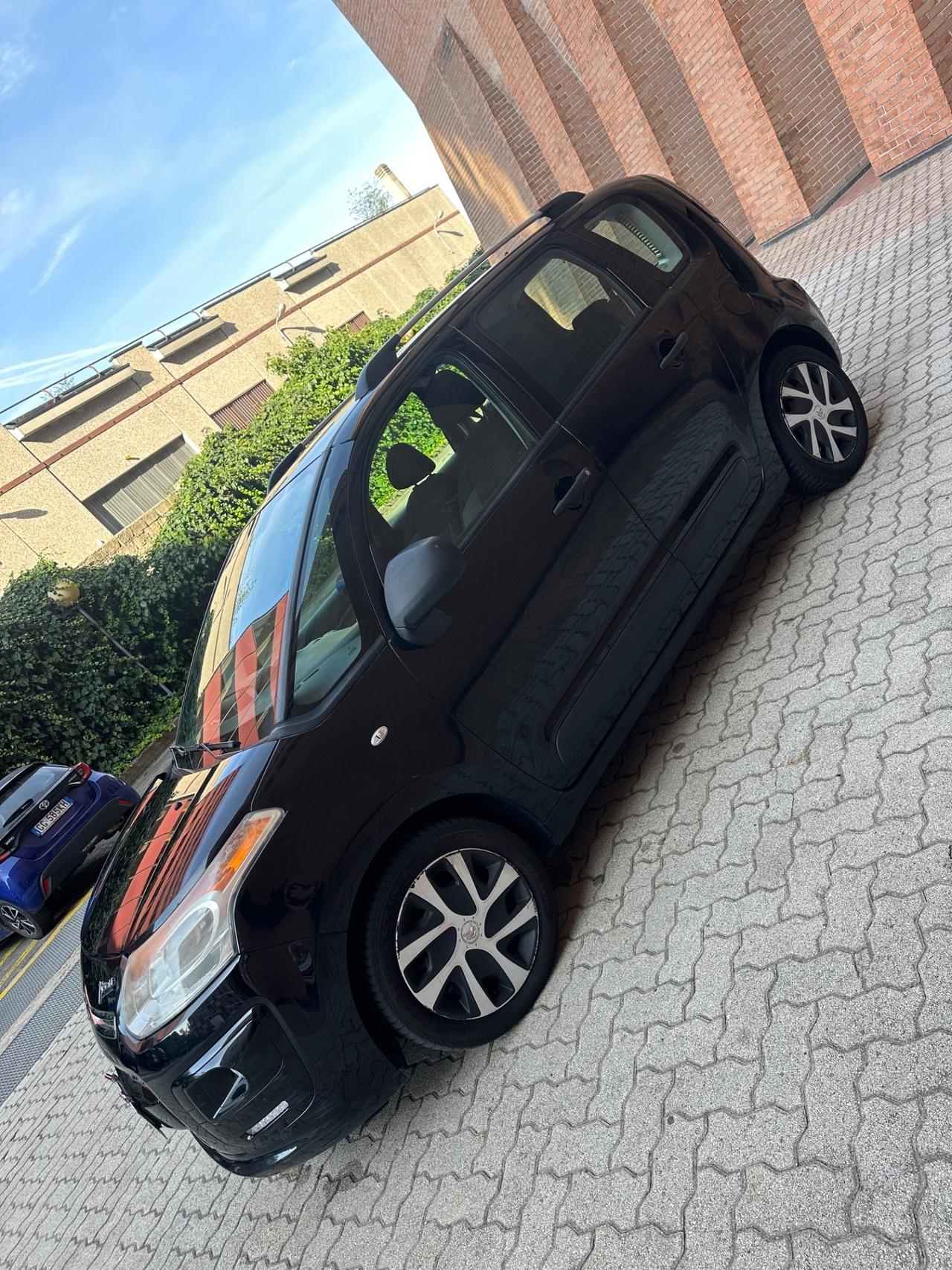 Citroen C3 Picasso 1.4 VTi 95 GPL airdream Seduction
