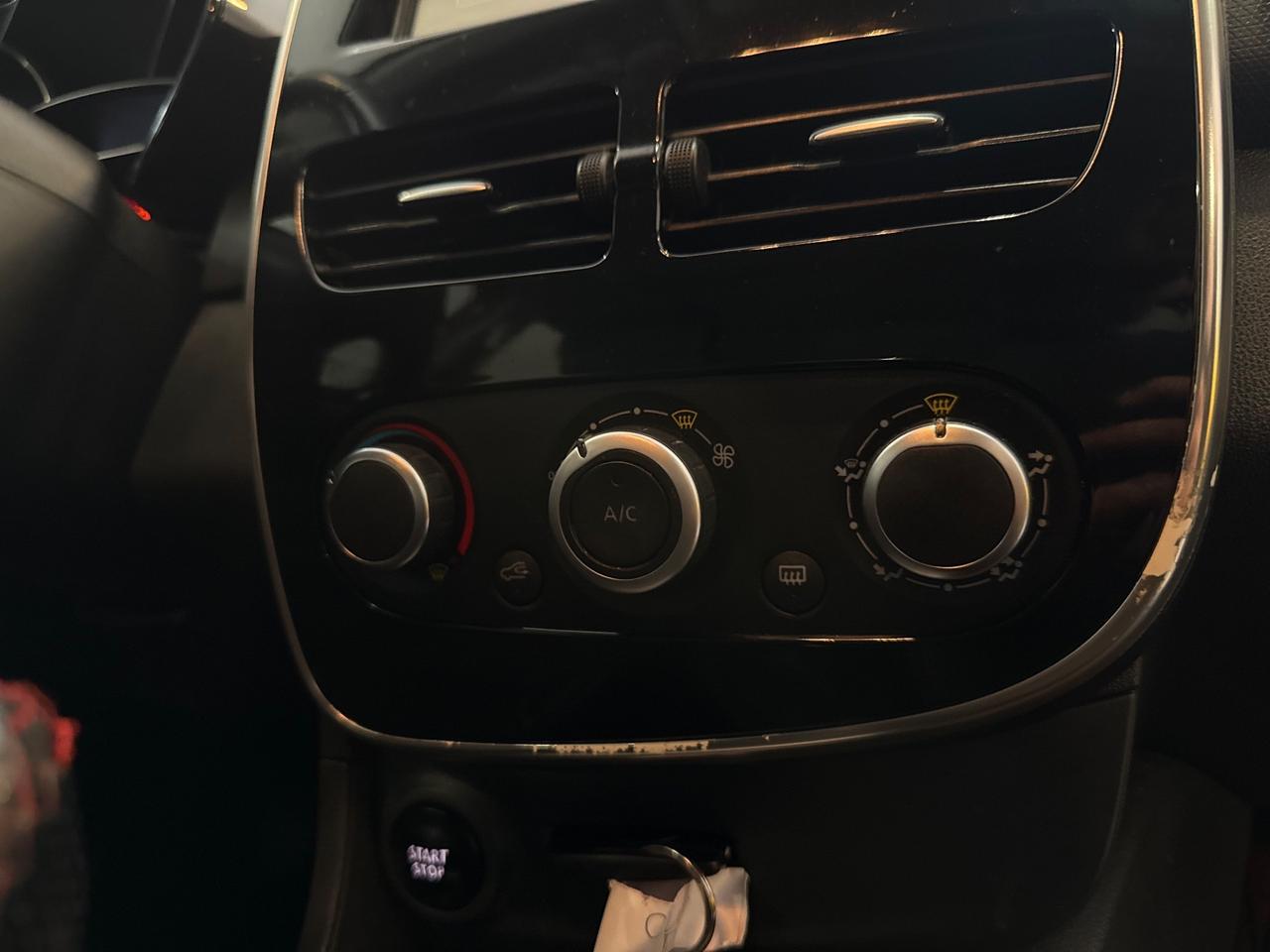 Renault Clio 1.5 DIESEL 2016 KM96.000