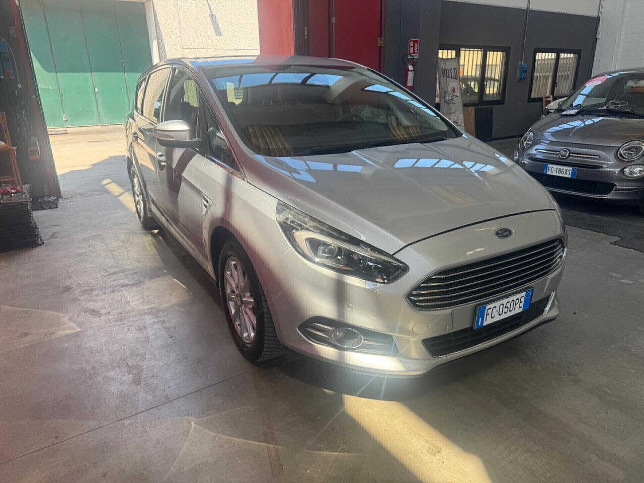 FORD S-MAX 2.0 Tdci 180 cv TITANIUM -2016