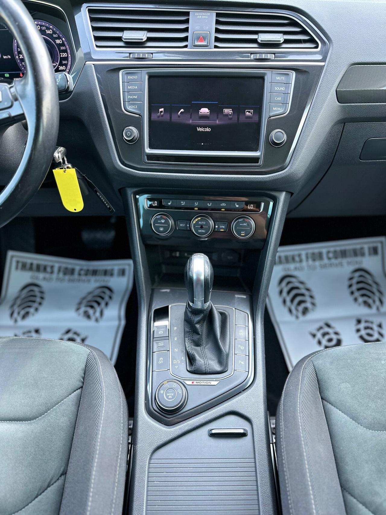Volkswagen Tiguan 2.0 TDI SCR DSG 4MOTION R-LINE