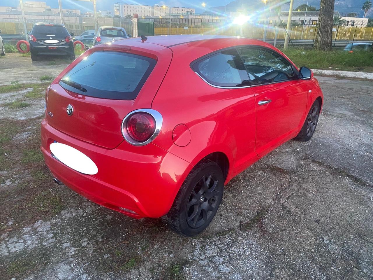 Alfa Romeo MiTo 1.6 JTDm 16V Distinctive Sport Pack