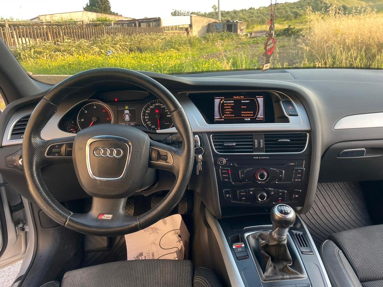 Audi A4 Avant 2.0 TDI 177CV Advanced