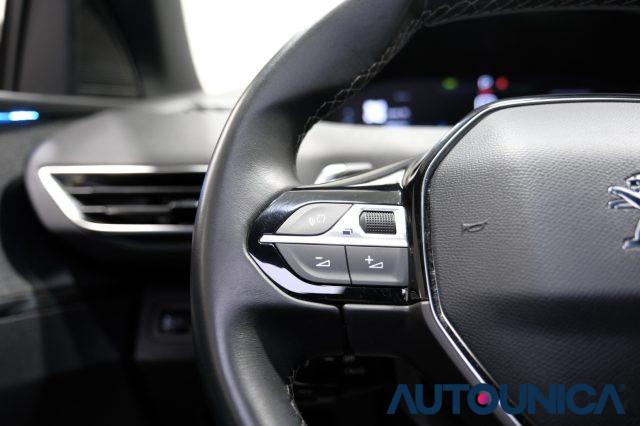 PEUGEOT 3008 Hybrid4 300 E-EAT8 ALLURE PACK FULL LED