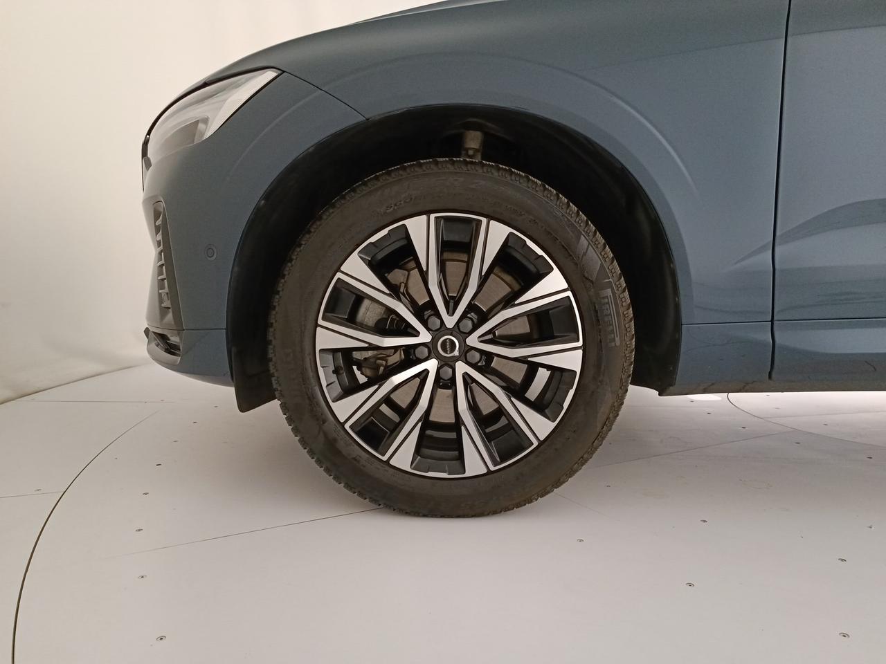VOLVO XC60 2.0 b5 Plus Dark awd auto