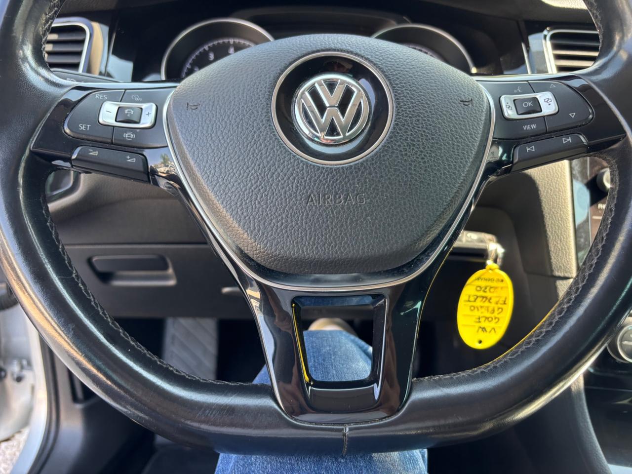 VOLKSWAGEN GOLF 1.5 TGI DSG EXECUTIVE FULL OPT