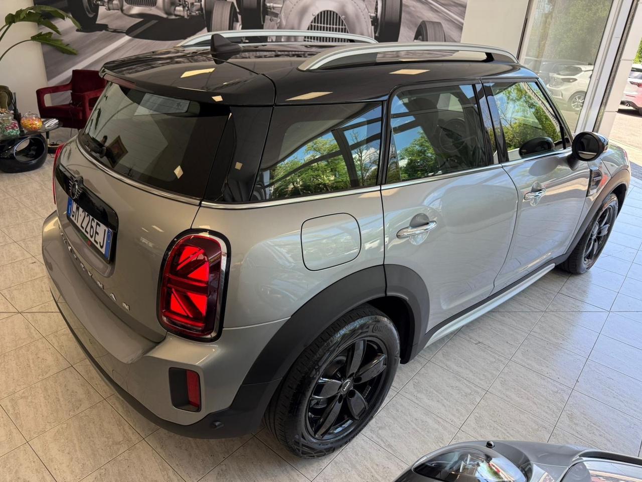 Mini Cooper Countryman PERFETTA PARI A NUOVO UNIPRO