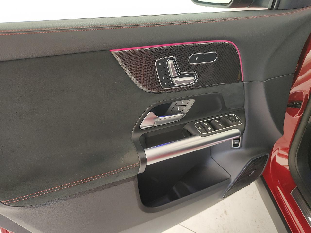 Mercedes-Benz GLA AMG 45 S 4matic+ auto