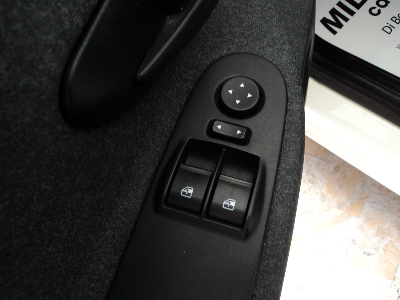 Lancia Ypsilon 1.2 69 CV 5 porte S&S Elefantino Blu