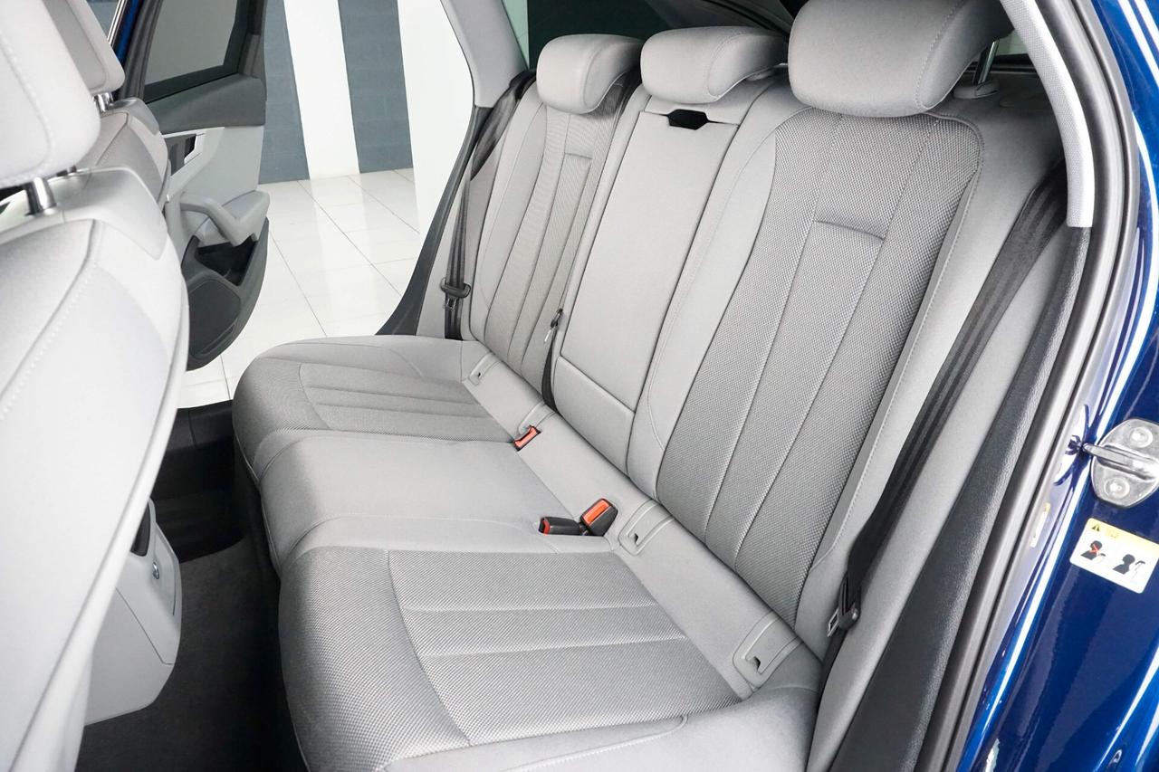 Audi A4 Avant 30 TDI/136 CV S tronic Business Advanced