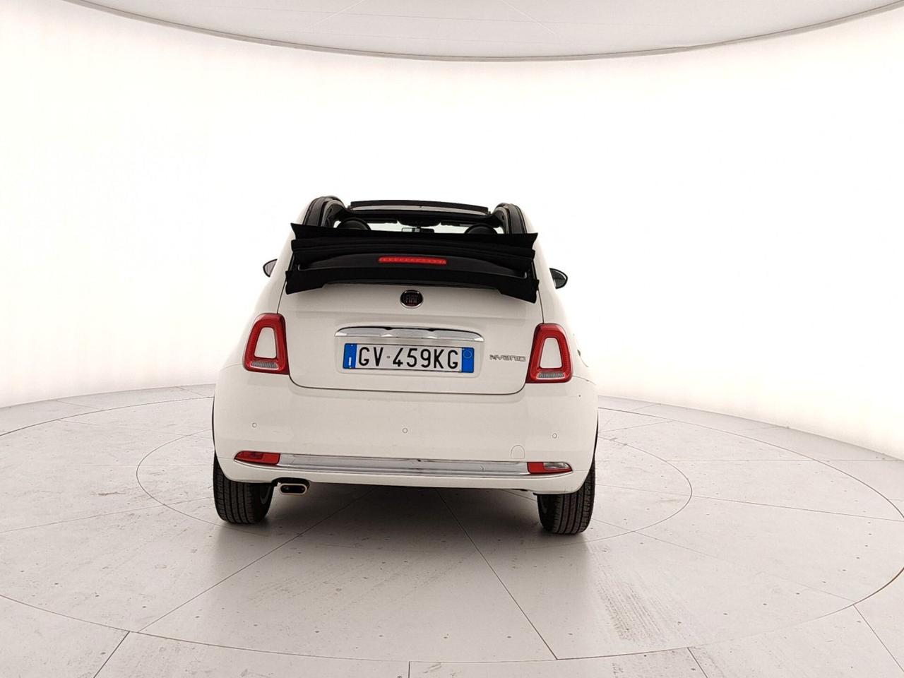 Fiat 500 C 1.0 Hybrid Dolcevita
