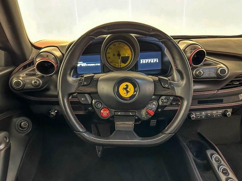 Ferrari F8 Tributo Coupé V8 670cv