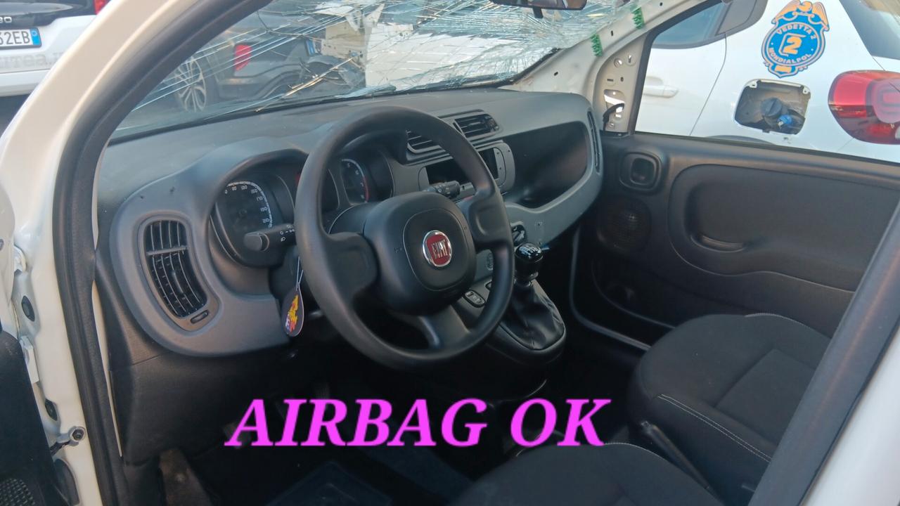 Fiat Panda incidentata sinistrata mondialcars 07.023