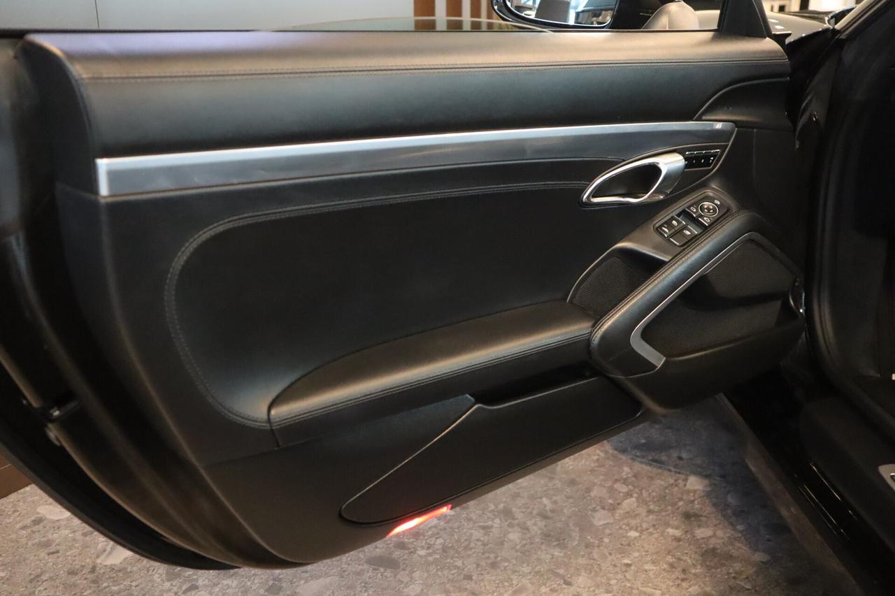 Porsche 991 3.8 Carrera S Cabriolet 47000 KM Tagliandati PORSCHE - colore originale!