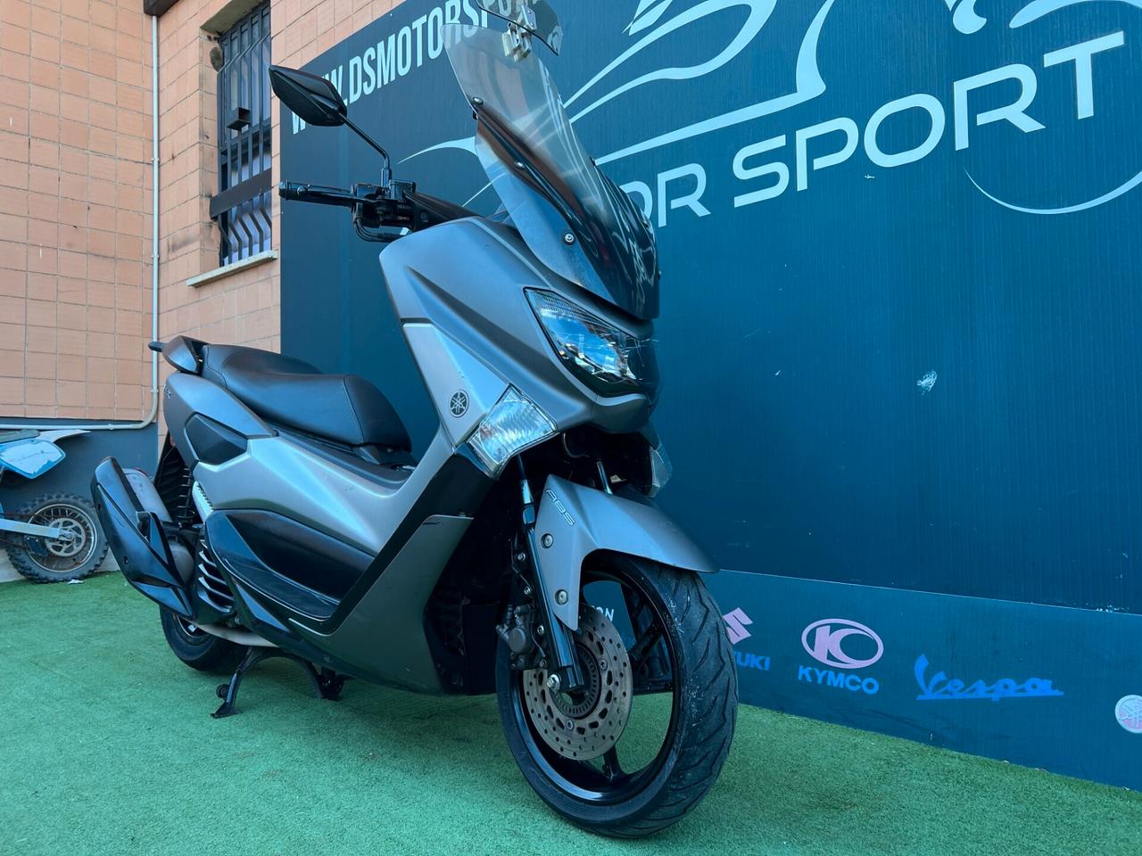 Yamaha NMAX ABS