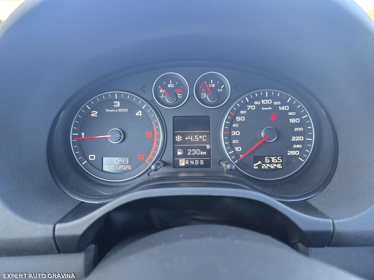 AUDI A3 2.0cc 140 AUTOMATICA