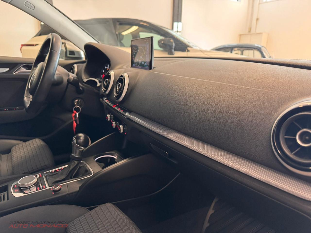 Audi A3 SPB 2.0 TDI 150cv S line 2016 usata