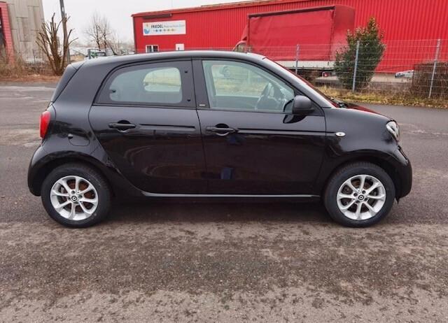 Smart ForFour 70 1.0 Passion C Manuale Cabriolet Navigatore