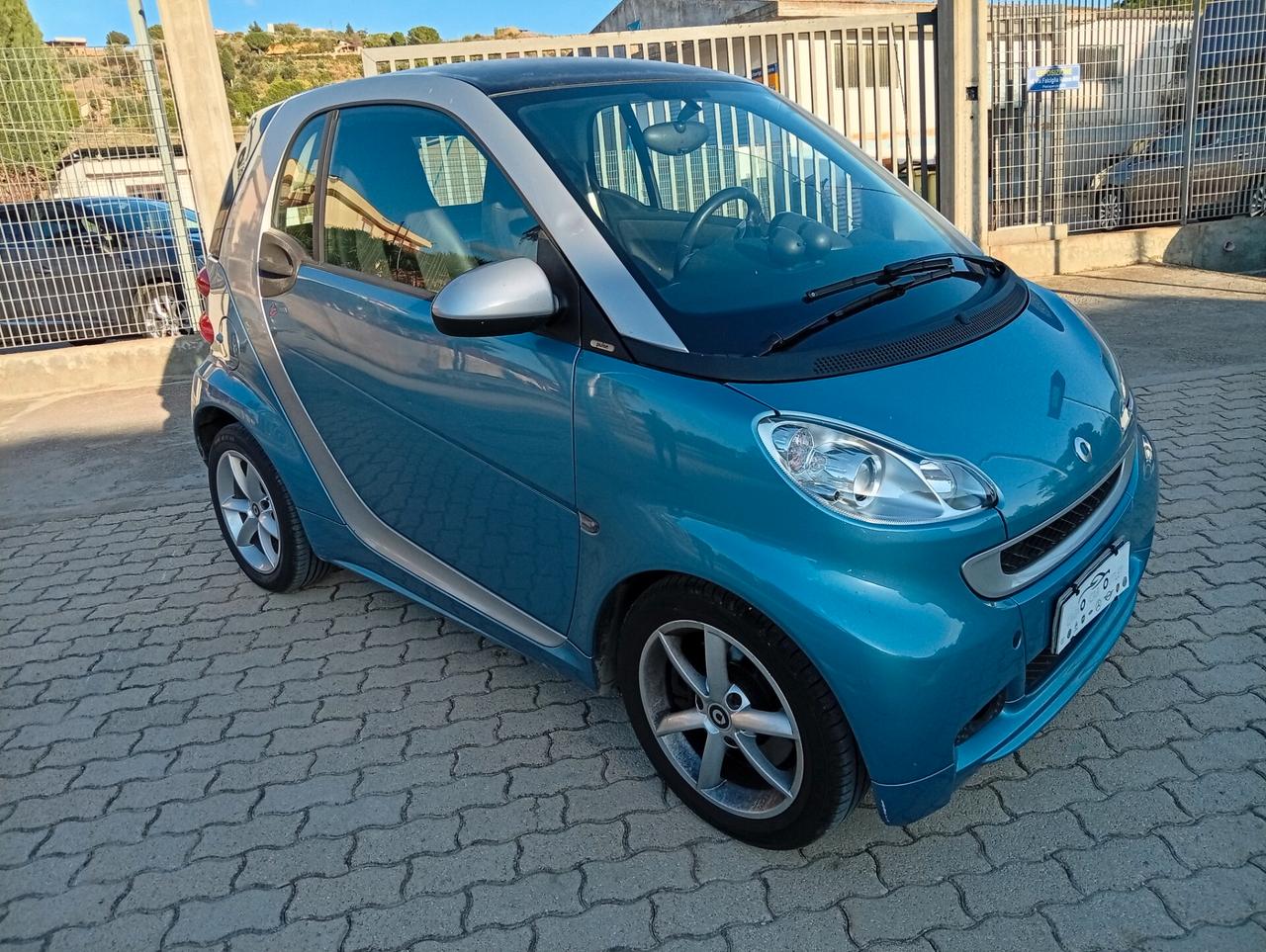 Smart ForTwo 1000 52 kW coupé pulse