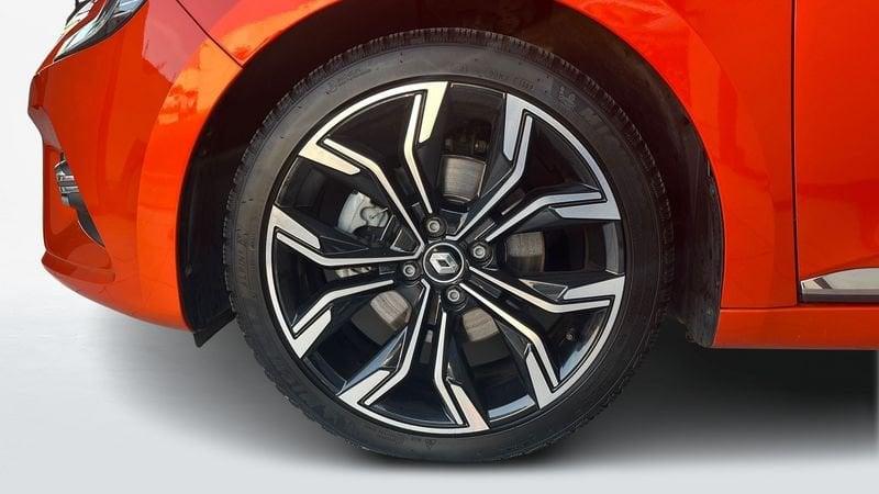 Renault Clio 5 Porte 1.6 E-Tech full hybrid 145cv Techno A 5 Porte 1.6 E-Tech full hybrid 145cv Techno