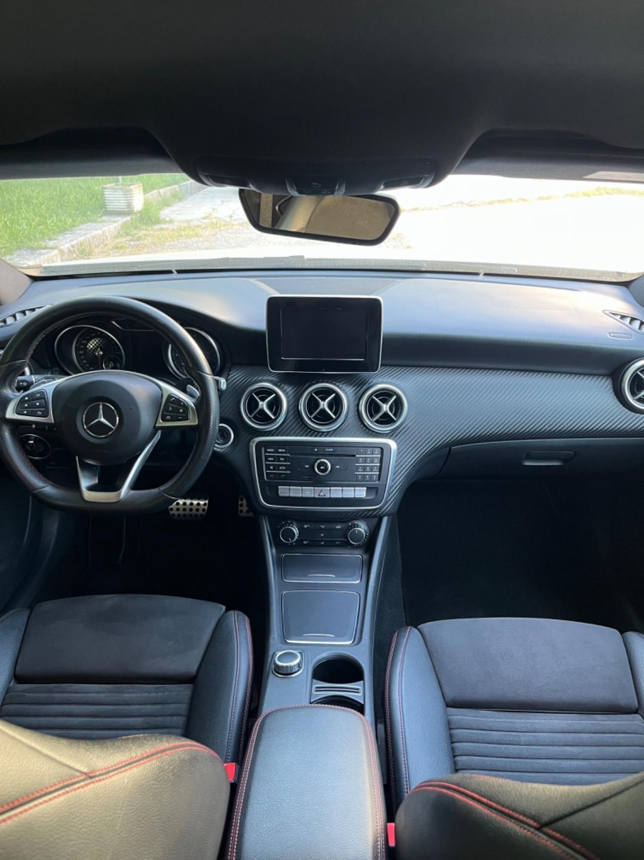 Mercedes-benz A 180 d Automatic Premium AMG TAGLIANDI CERT.