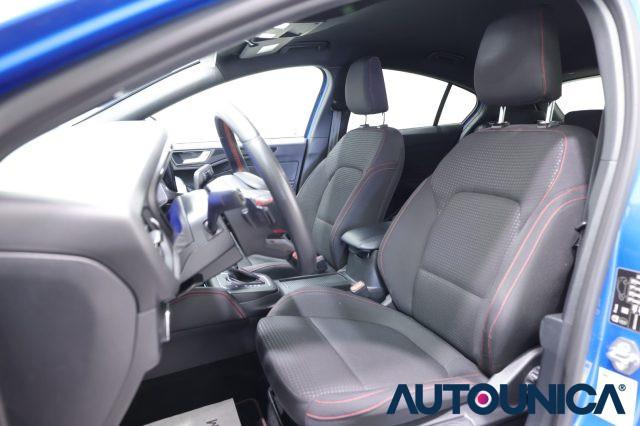 FORD Focus 1.0 ECOBOOS HYBRID 155 CV POWERSHIFT ST-LINE X