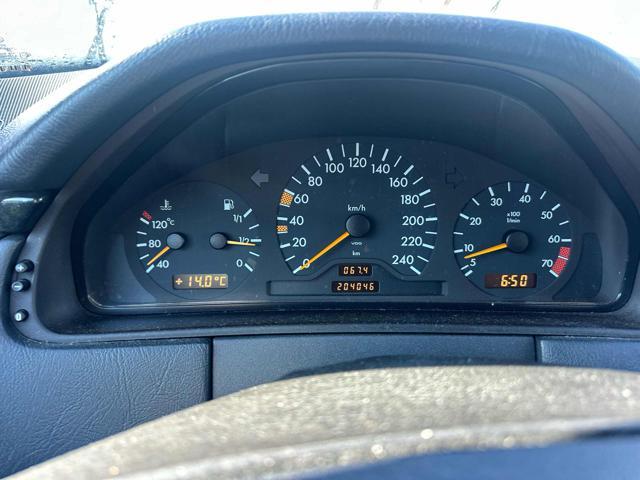 MERCEDES-BENZ E 200 204,046km MERCEDES Classe E cat Avantgarde
