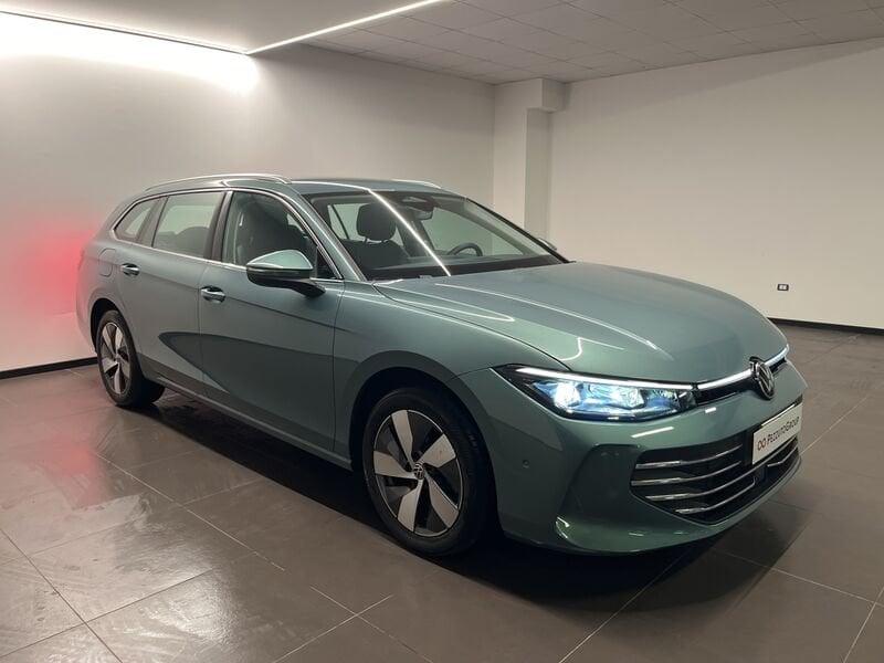 Volkswagen Passat Nuova Business 1.5 eTSI ACT 110 kW (150 CV) DSG