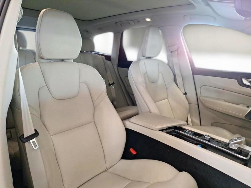 VOLVO XC60 T6 Plug-in AWD auto Recharge Inscription