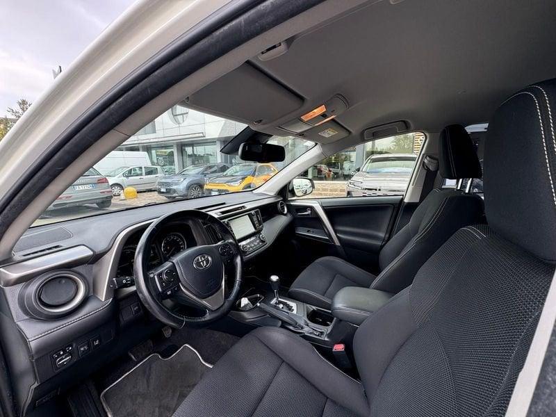 Toyota RAV4 Rav4 2.5 vvt-i h Business 2wd e-cvt my17