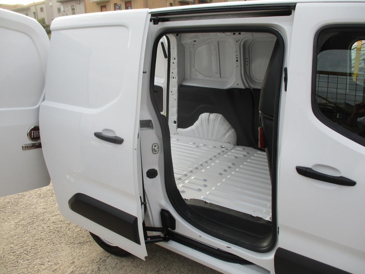 Fiat DOBLO 1.5 HDI 102 CV 3 POSTI 2022