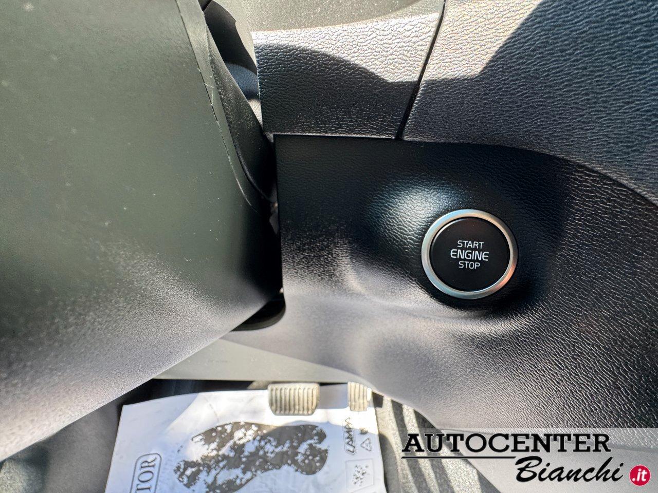 Volvo XC40 1.5 t4 recharge phev Plus Bright auto