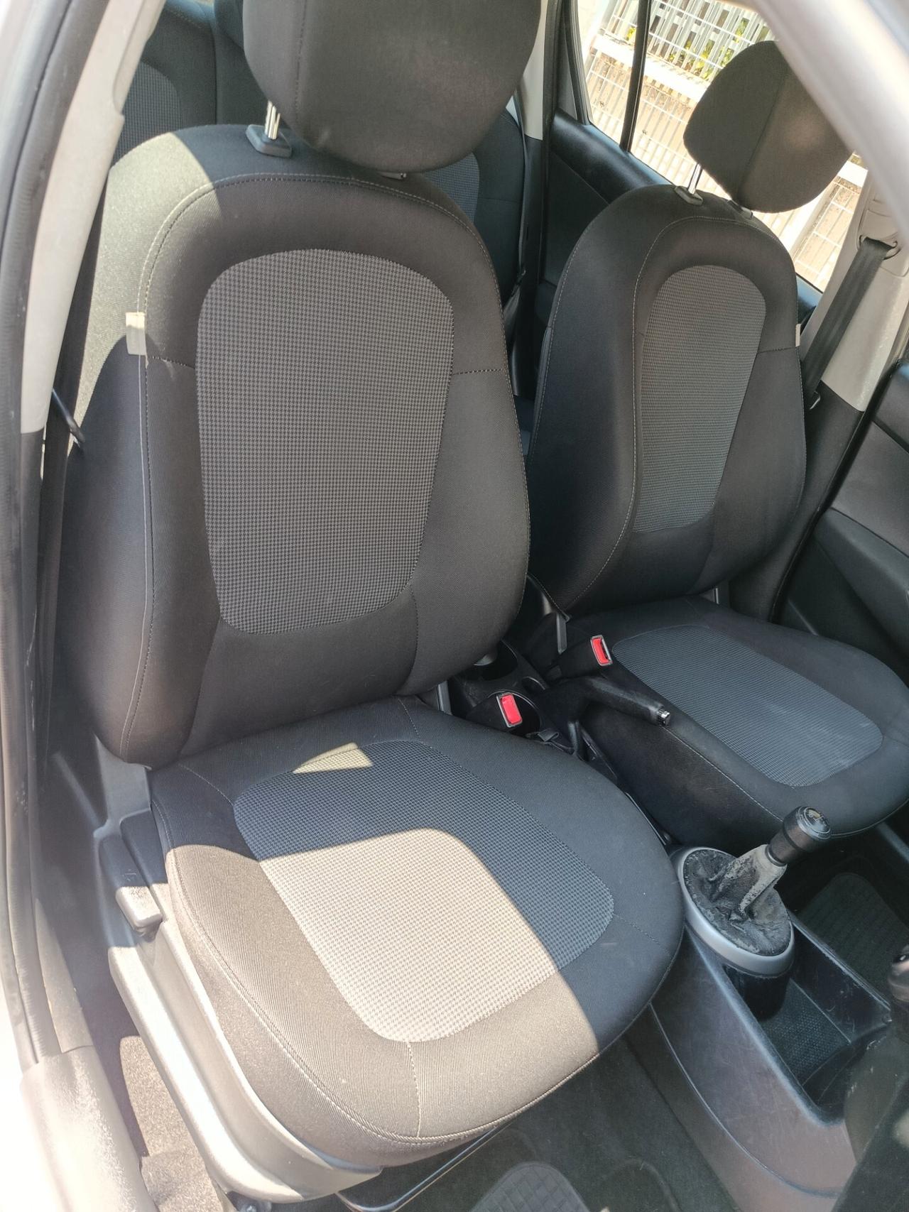 Hyundai i20 1.2 5p. Econext Sound Edition