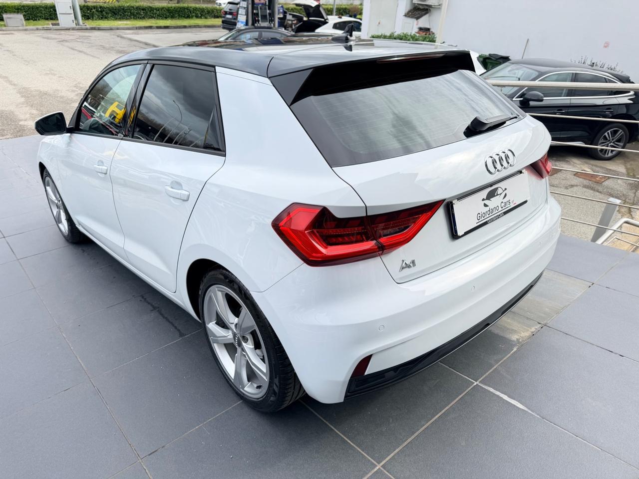 Audi A1 SPB 30 TFSI S tronic line edition per neopatentati