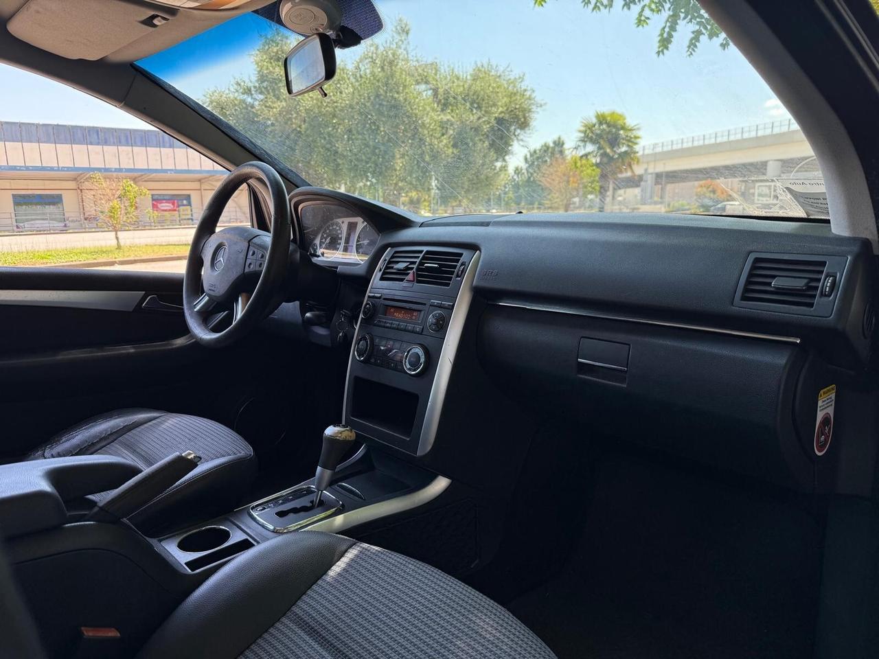 Mercedes-benz B 180 B 180 CDI Chrome