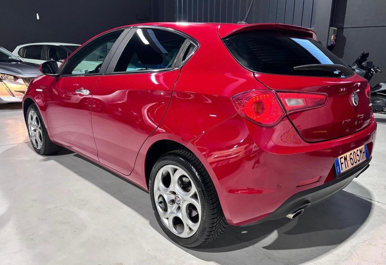 Alfa Romeo Giulietta Tagliandi Certificati Distribuzione Nuova
