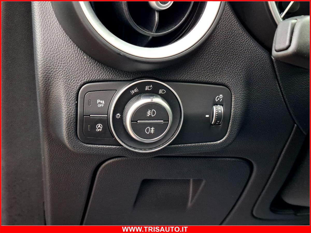 ALFA ROMEO Stelvio 2.2 TD At8 Ti Q4 Business (FARI XENON+NAVI)