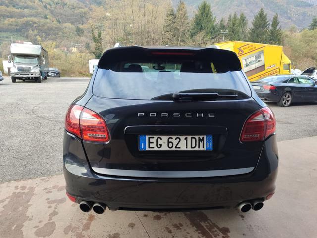 PORSCHE Cayenne 4.8 Turbo