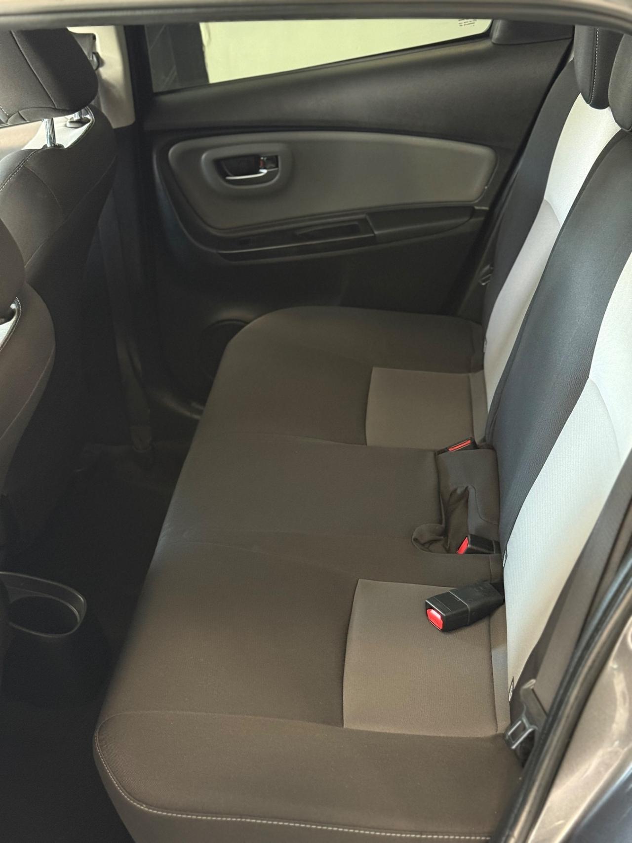 Toyota Yaris 1.5 Hybrid 5 porte Active