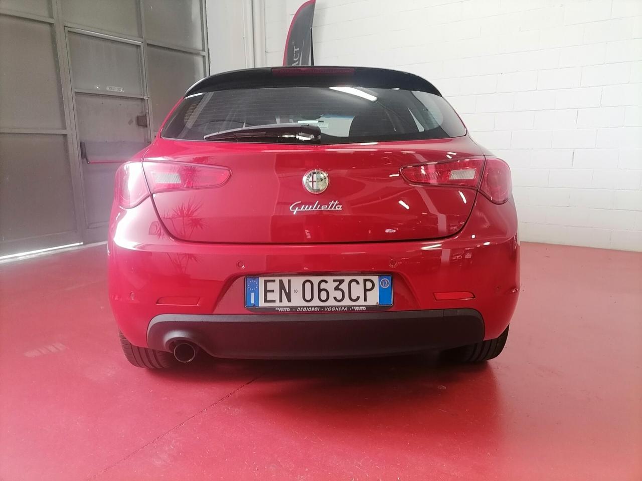 Alfa Romeo Giulietta 1.6 JTDm-2 105 CV Distinctive