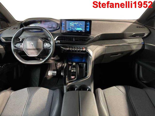 PEUGEOT 5008 II 2021 - 1.5 bluehdi Allure Pack s&s 130cv eat8