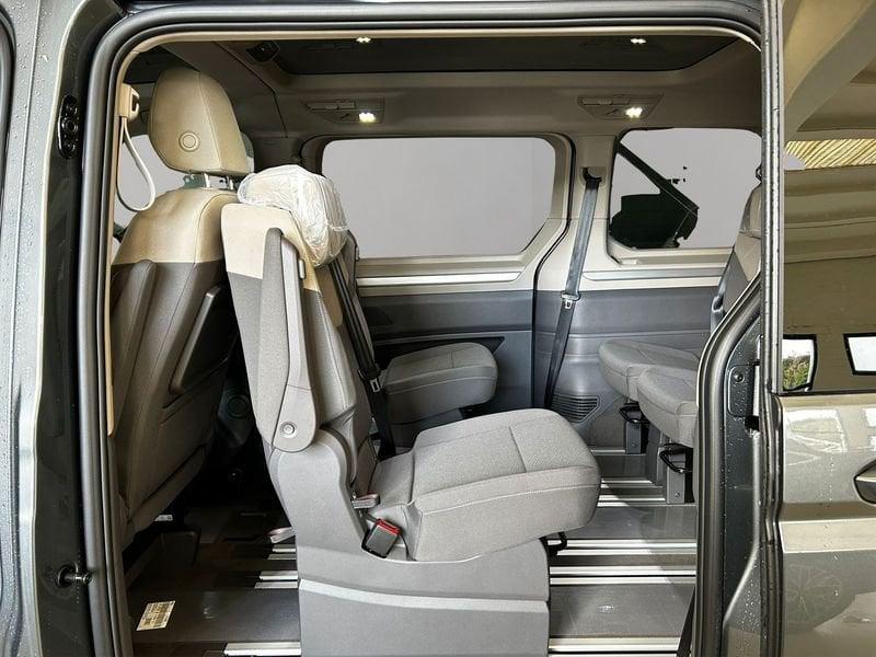 Volkswagen Multivan Multivan 1.5 PHEV DSG 4Motion Edition